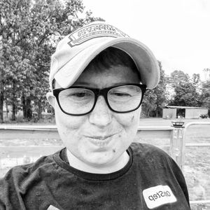 Meet your Posher, Alexandra